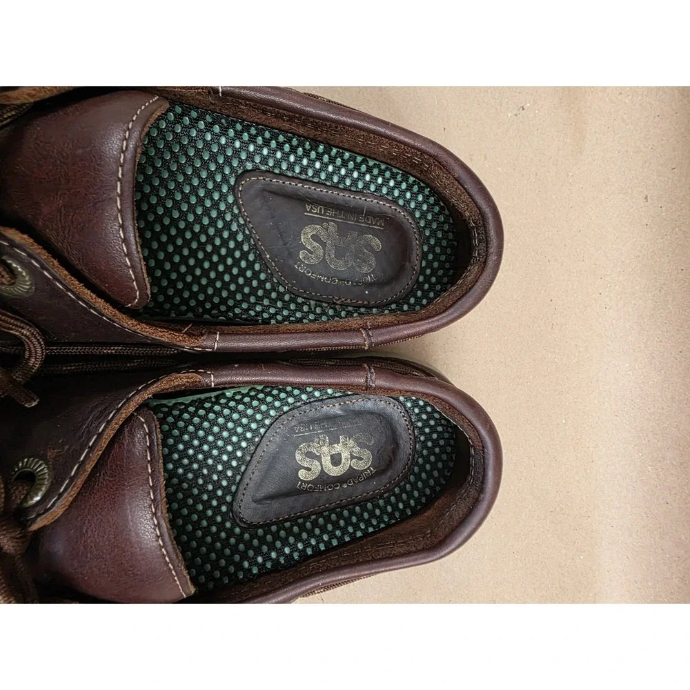 SAS Boat Shoes (Sz 9.5 W) Decksider Lace Up Tripad Comfort MoccasinUSA WIDE